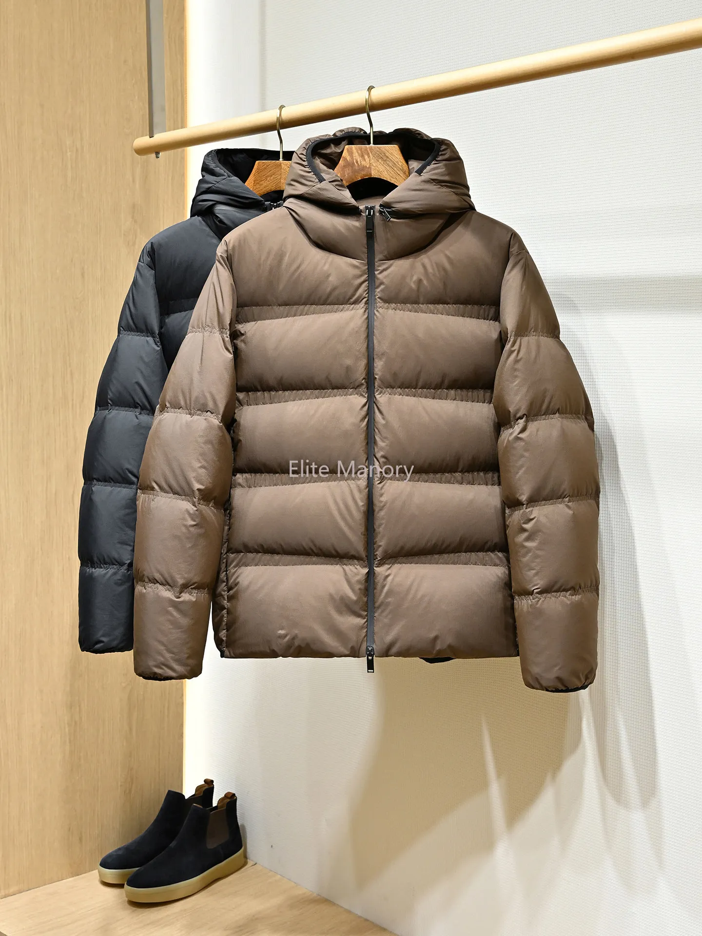 

Nylon three-proof fabric, Liuqiao 90 white goose down warm detachable hooded down jacket for men