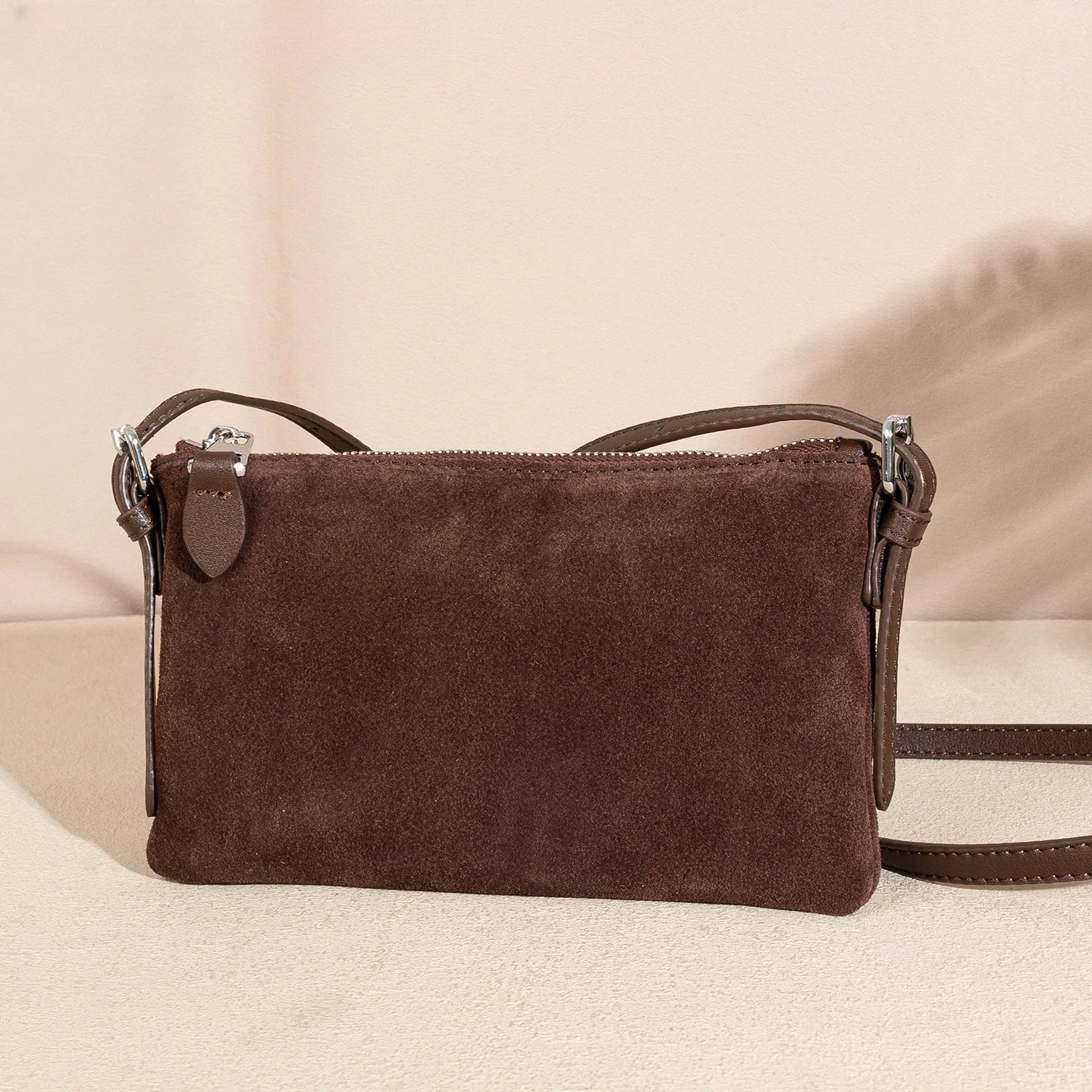 

Женская зимняя новая маленькая квадратная сумка из натуральной яловой кожи | Легкая сумка через плечо с леопардовым принтом | Сумка для пригородных поездок