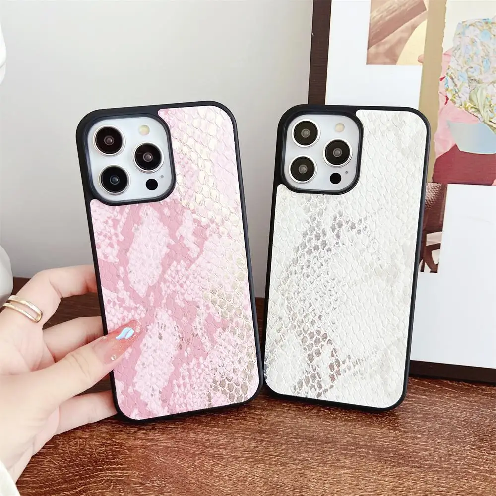 Fashion brand lovely snakeskin leather phone case For iphone 16 15 14 13 12 Pro Max soft cover fundas