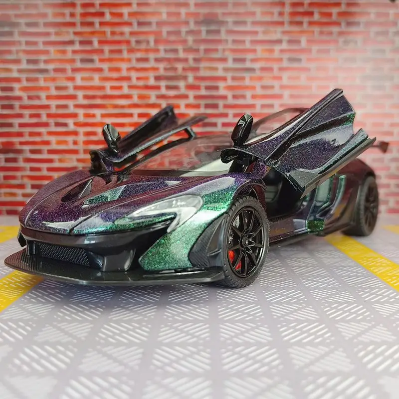 

1:24 simulation McLaren P1 alloy model car doors and hood can be opened has sound and lighting functions rich in details