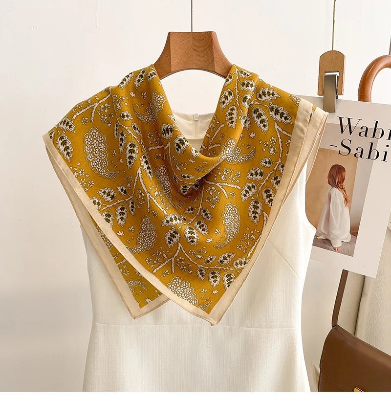 Luxuriöser Cashew-Quadrat-Schal für Damen, Retro-Schal aus weichem Satin, Bandanas, eleganter Hijab, Halstuch, Frühlingsschal, Strandtücher – Detail 1