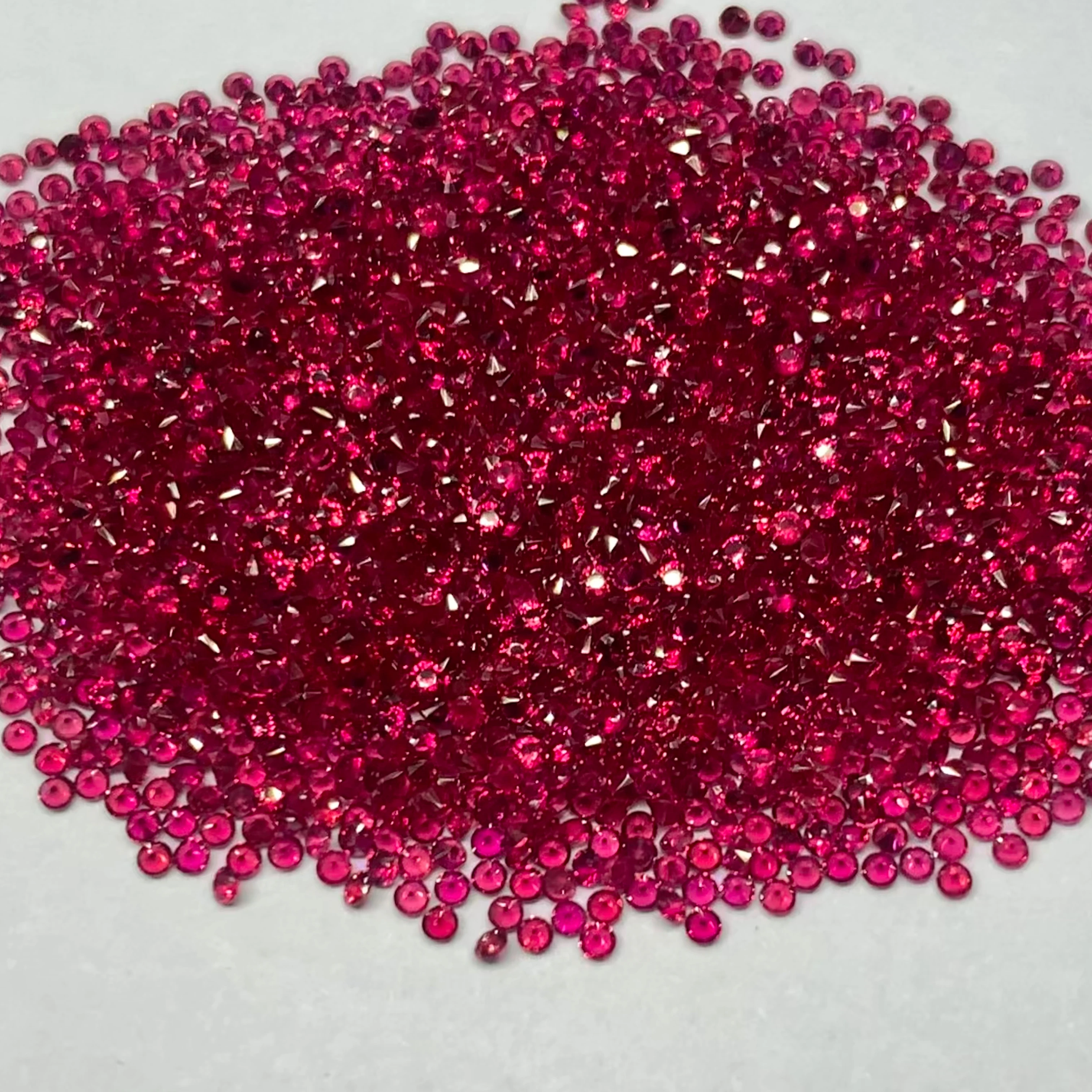 

1mm Natural Ruby Red Ruby Gemstone Round Brilliant Diamond Cut Natural Genuine Ruby Stone Top Quality pink Red Raw Rough