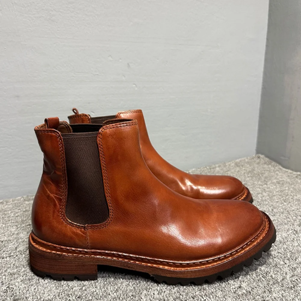 

Men's English-Style Round-Top Leather Chelsea Boots Soft Genuine Leather Upper Rubber Sole Classic Style