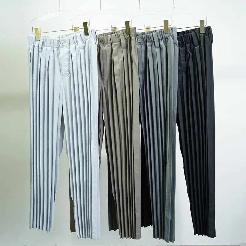 

Miyake 2025 New Men's Handmade Pleated Straight Pants Loose Casual Suit Pants Simple and Comfortable Business Commuting Office