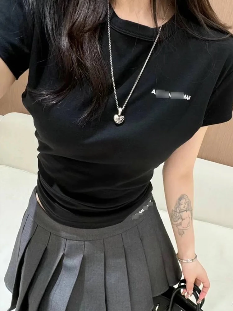 เสื้อยืดผู้หญิงทรงเข้ารูป พิมพ์ลายตัวอักษร ช่วงเอวเข้ารูป ผ้าคอตตอนลายสร้างสรรค์ เหมาะสำหรับใส่เป็นเสื้อตัวในหรือเสื้อตัวนอกในฤดูร้อน