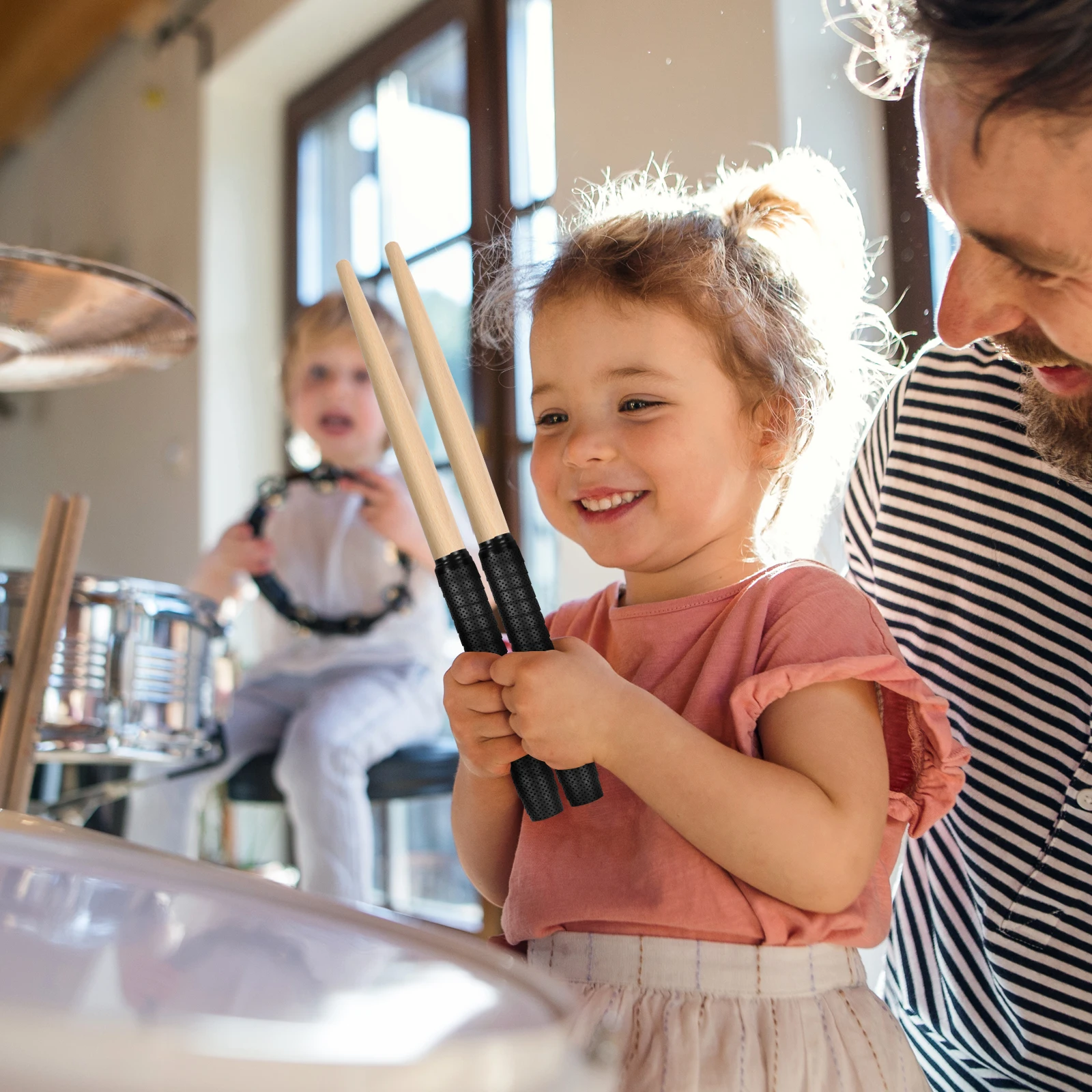 

Pair of Black Taiko Drum Drumsticks Maibachi Tapered Lightweight Balanced Gift for Child Maibachi Drumsticks