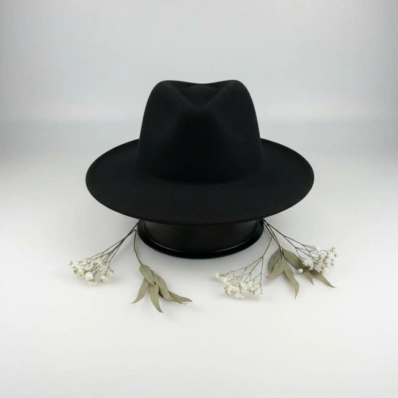 Durable Plastic Hat Stand Thick Structure Hat Hanger for Home Hat Storage Organization and Display view 4