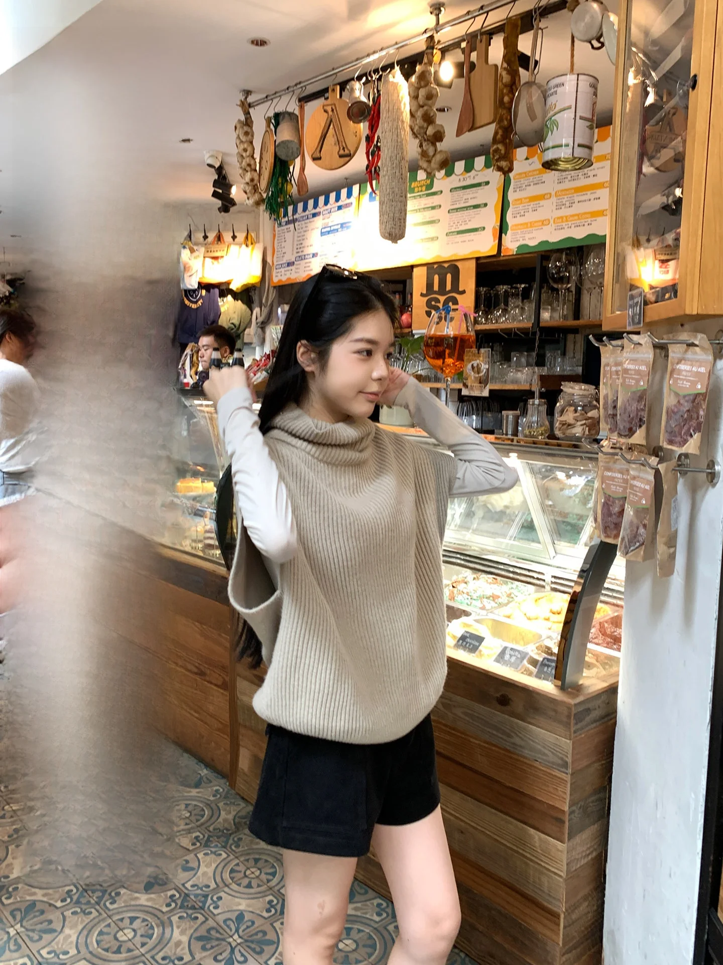 

Свободный вязаный жилет в полоску с высоким воротником для девушек, синий, весна-осень, повседневный стиль