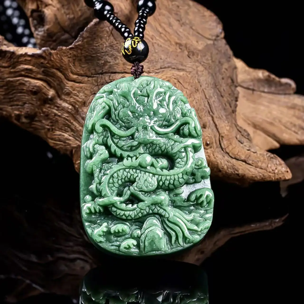 Authentic Natural A-grade Jadeite Bean Green Domineering Dragon Pendant Dragon Soaring Four Seas Jade Pendant Drop Shipping