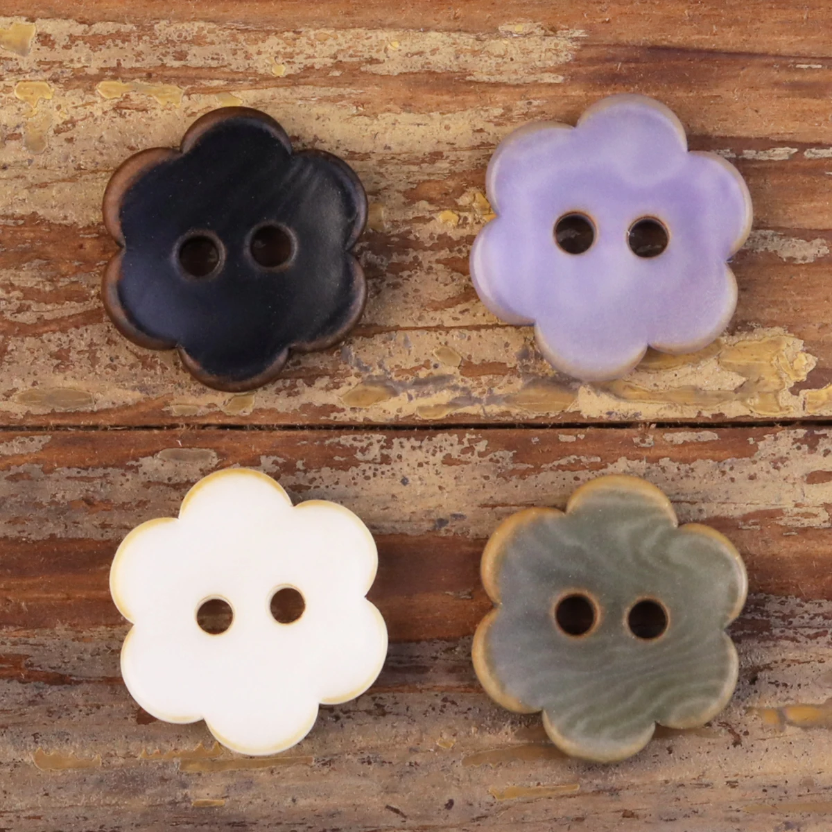 6pcs Cutie Flower Corozo Buttons For Kids Clothing Knitting Supplies Sewing Accessories Irregular White Purple Small Buttons