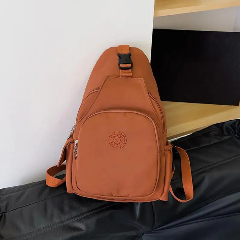

Multi-Pocket Chest Bag Waterproof Large Capacity Sling Backpack Lightweight Changeable Shoulder Bag For Shopping Wallets