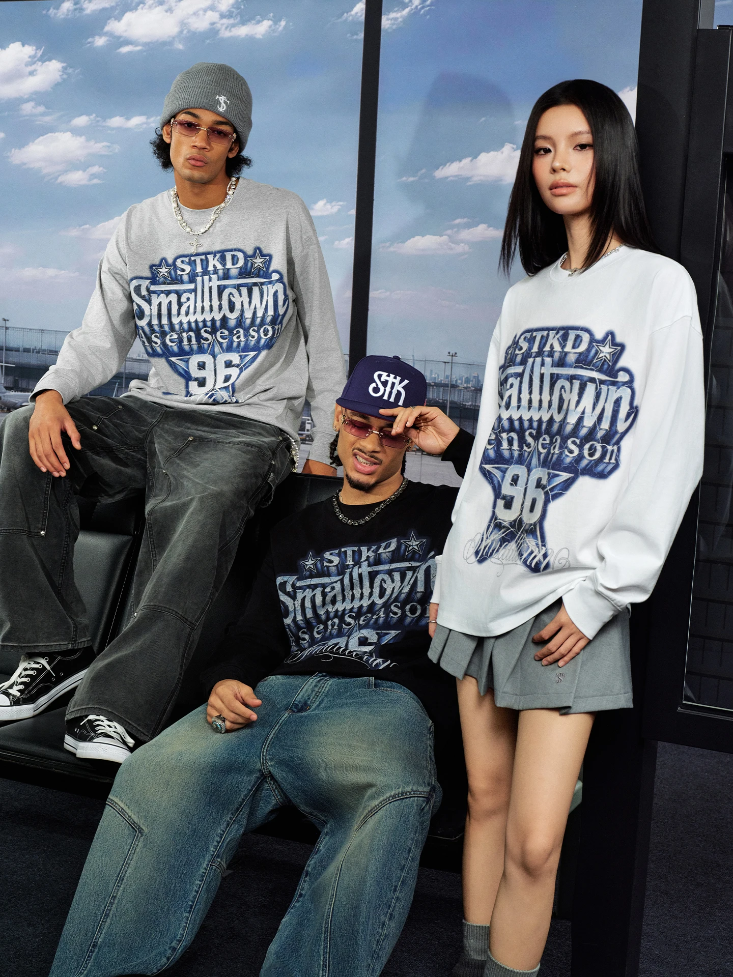 STK SmallTownKid Deep Blue Starry Long Sleeve T-Shirt round Neck Printed Casual Cotton Top for Men And Women