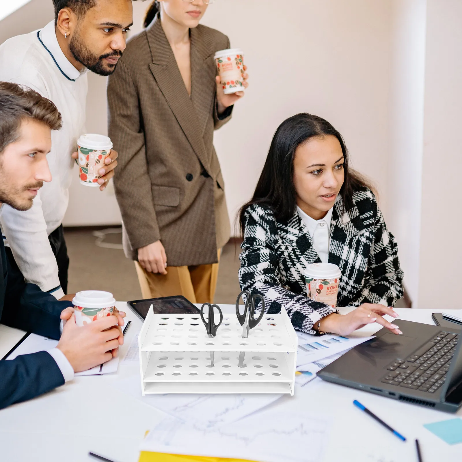 

40 Holes Wooden Scissors Rack Desktop Organizer for School Supplies Storage Stand Test Tube Holder Craft Station