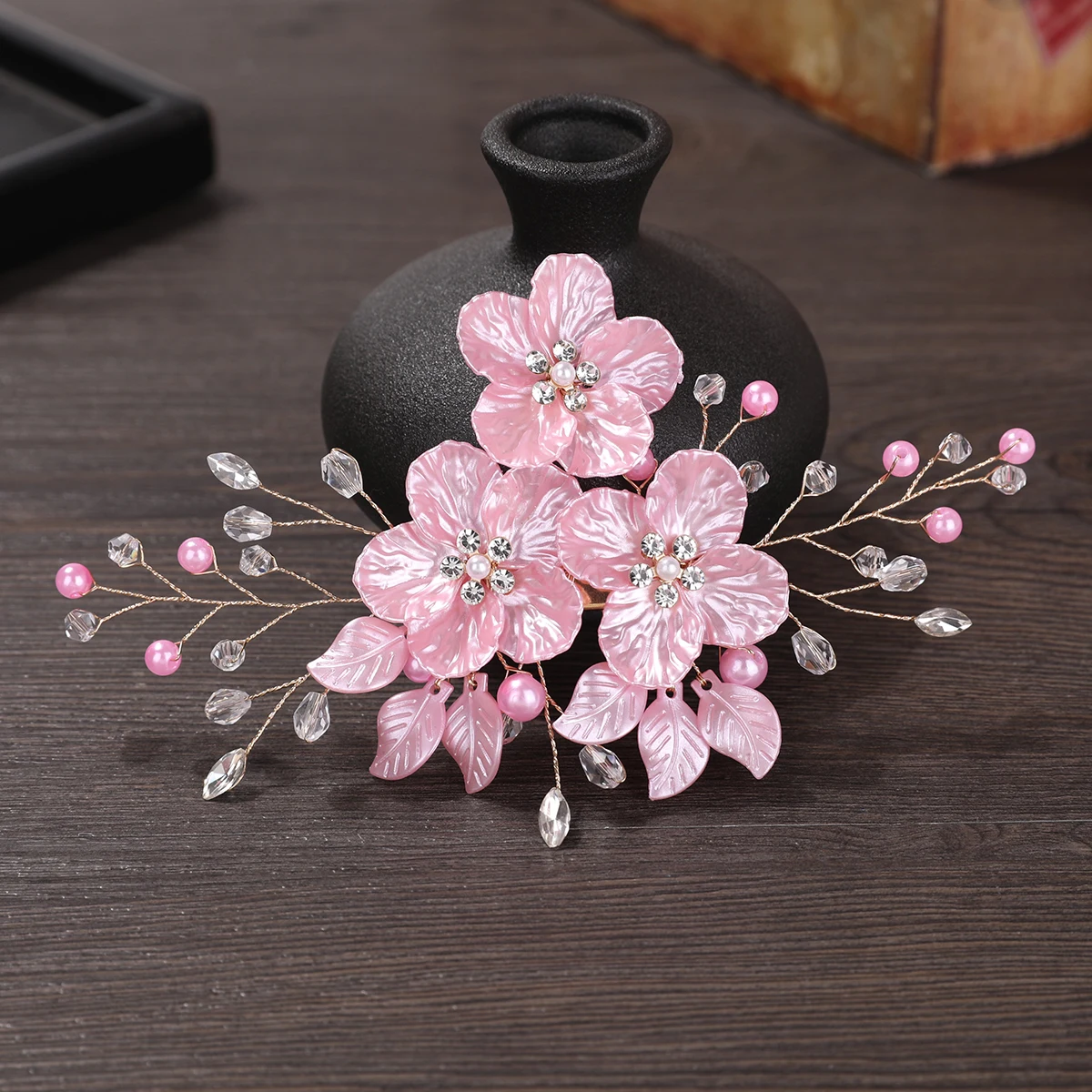 European and American Cross-Border New Hair Accessories, Korean-Style Bridal Wedding Headwear, White Shell Petals, Handmade Pearl Hairpins