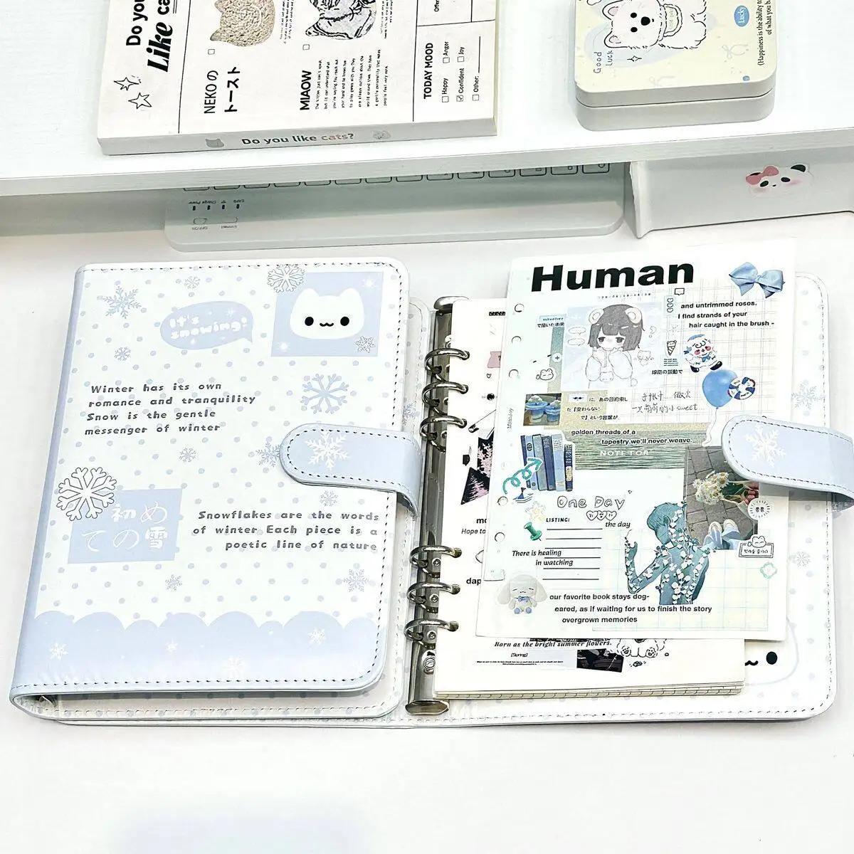 A5 Loose Leaf Notebook 'First Snow' Little Cat Handbooks Leather Cover Journal for Organizing And Note-Taking