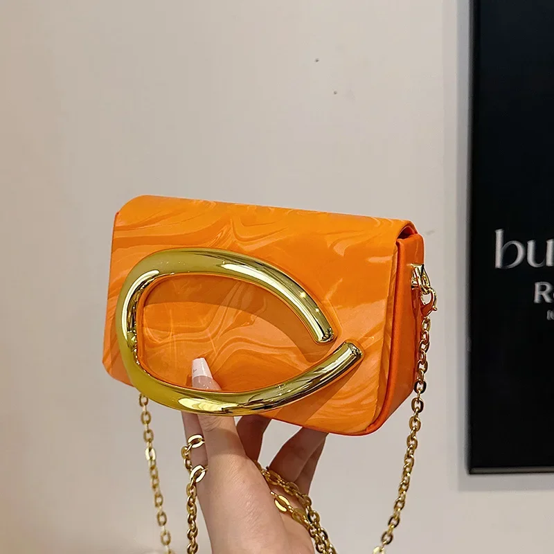 

Женская классическая круглая сумка-коробка 2025 года — новая мода в стиле ретро, ремешок-цепочка, ручная/плечо/через плечо, вечерняя