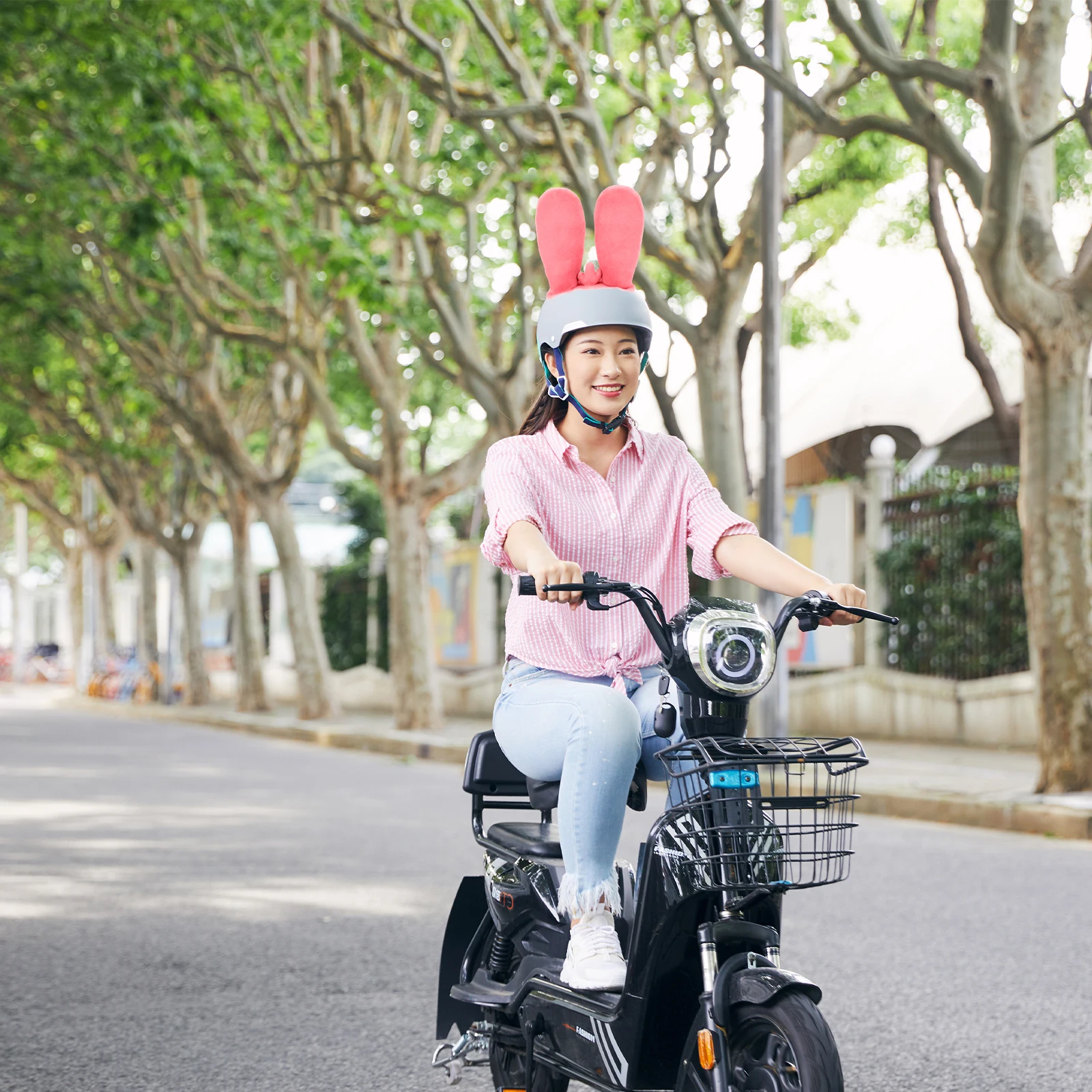 

Rabbit Ears Decor Bunny Adornment for Kids Adults Safe Durable Creative Design Yellow Motorbike Camping Hiking Accessory
