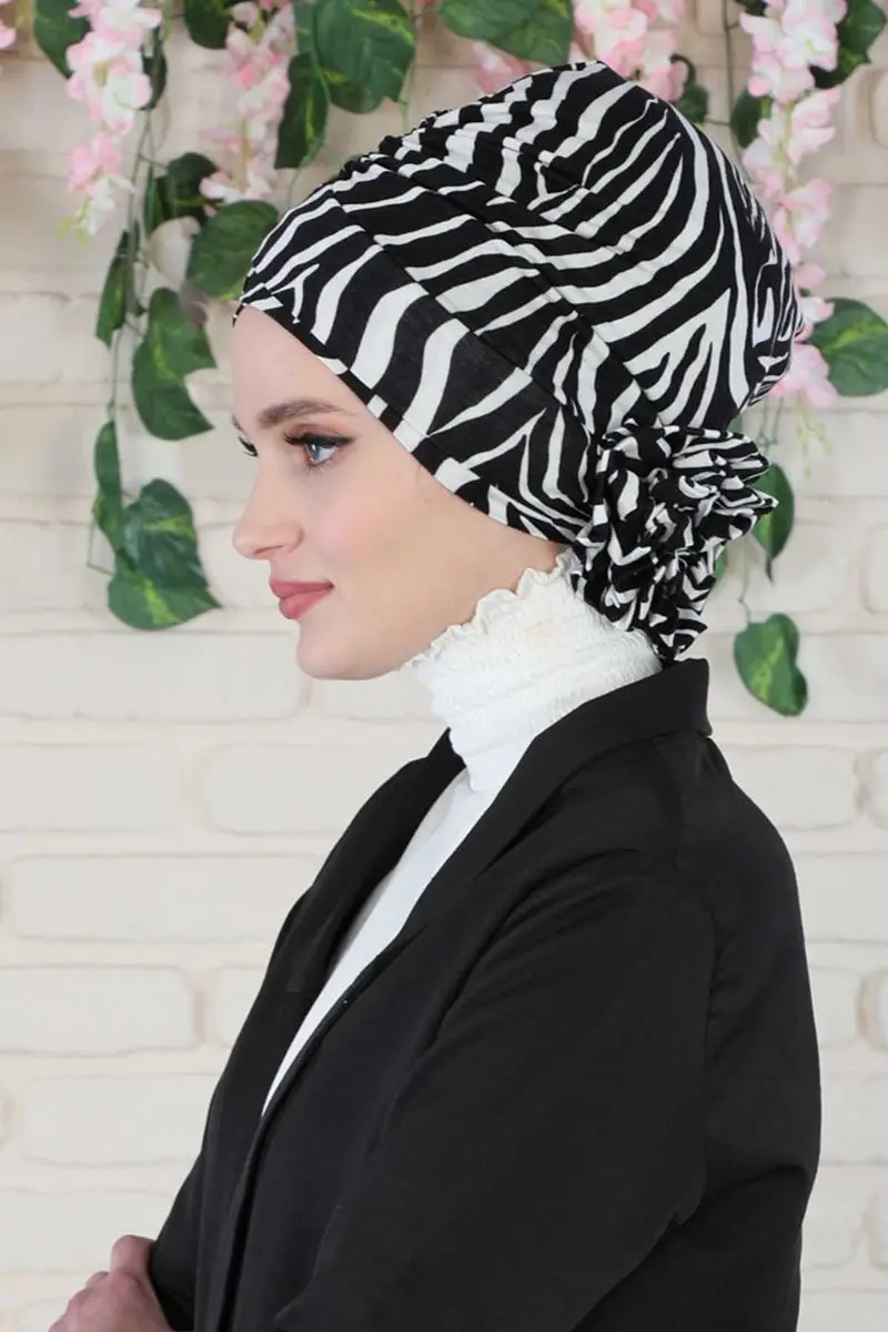 Patrón de Cruz Rosa hueso natural