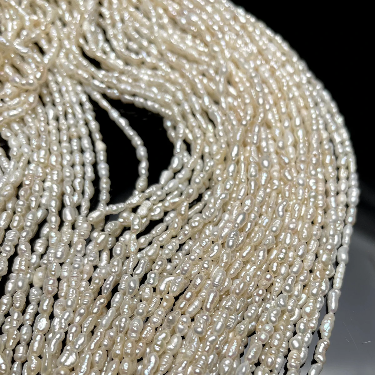2-3mm Real Natural Freshwater Pearls Small Rice Shape Beads for Jewelry Making DIY Women Necklace Bracelet Accessories Flawed view 3