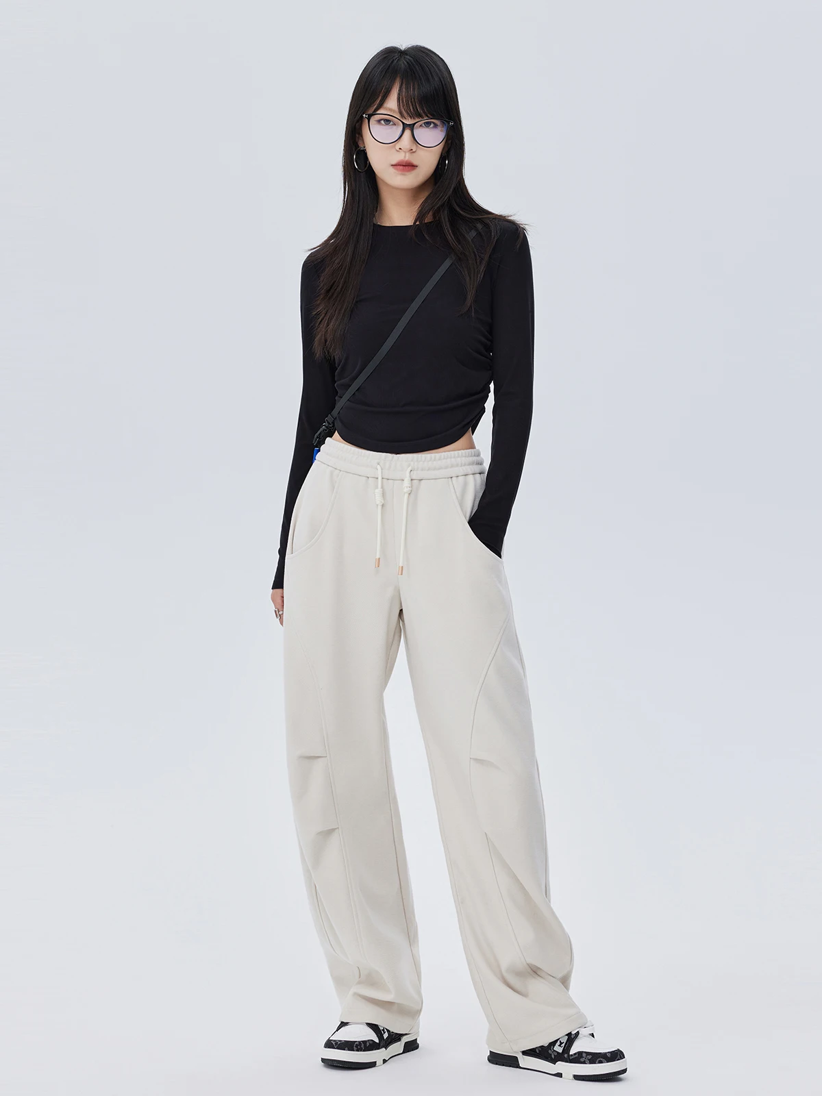 Spring and Autumn new women's pants, high waisted straight leg slim fit jeans, commuting casual pants
