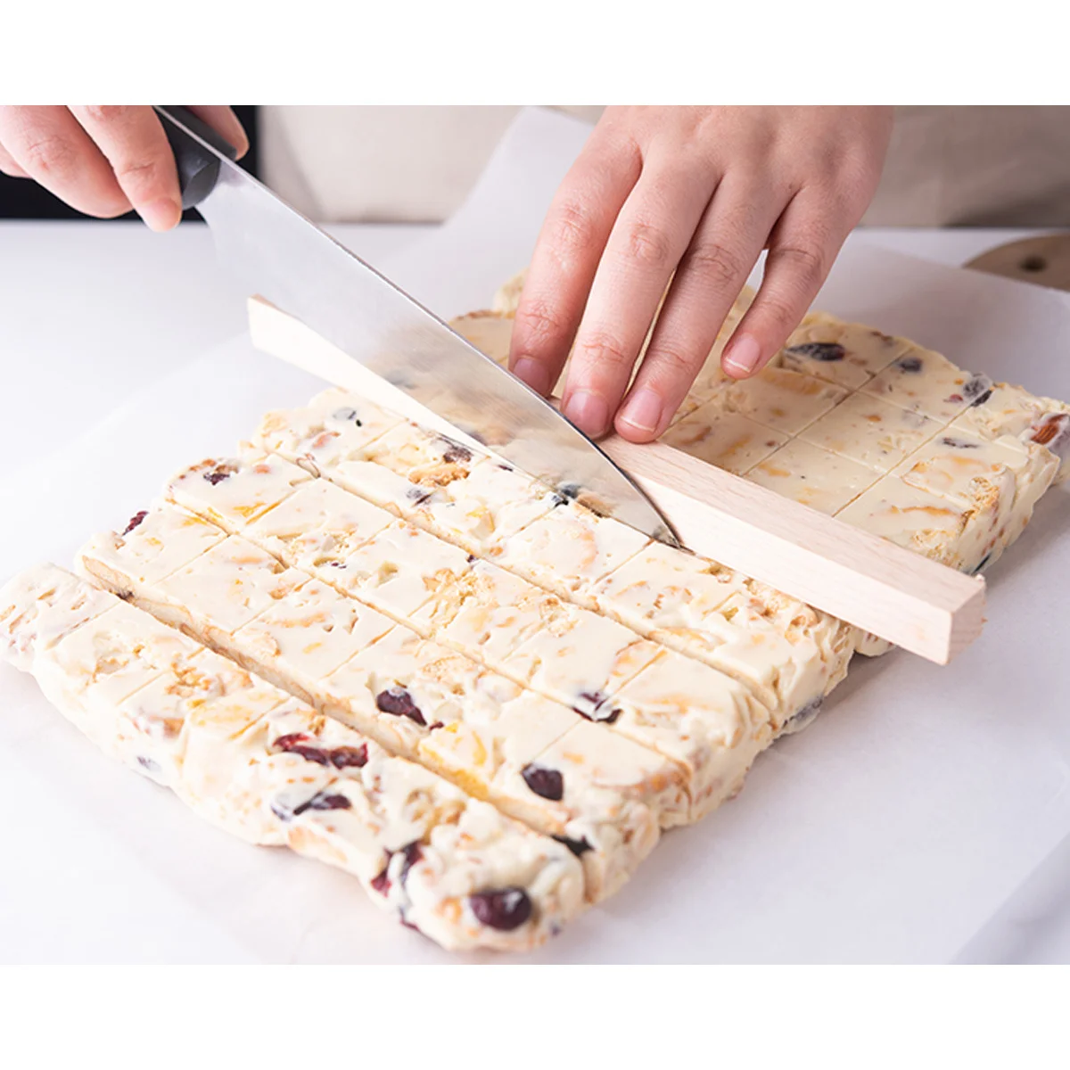 

5Pcs Silicone PP Nougat Baking Mold Set High Temperature Resistant Easy Clean DIY Tools for Home and Store