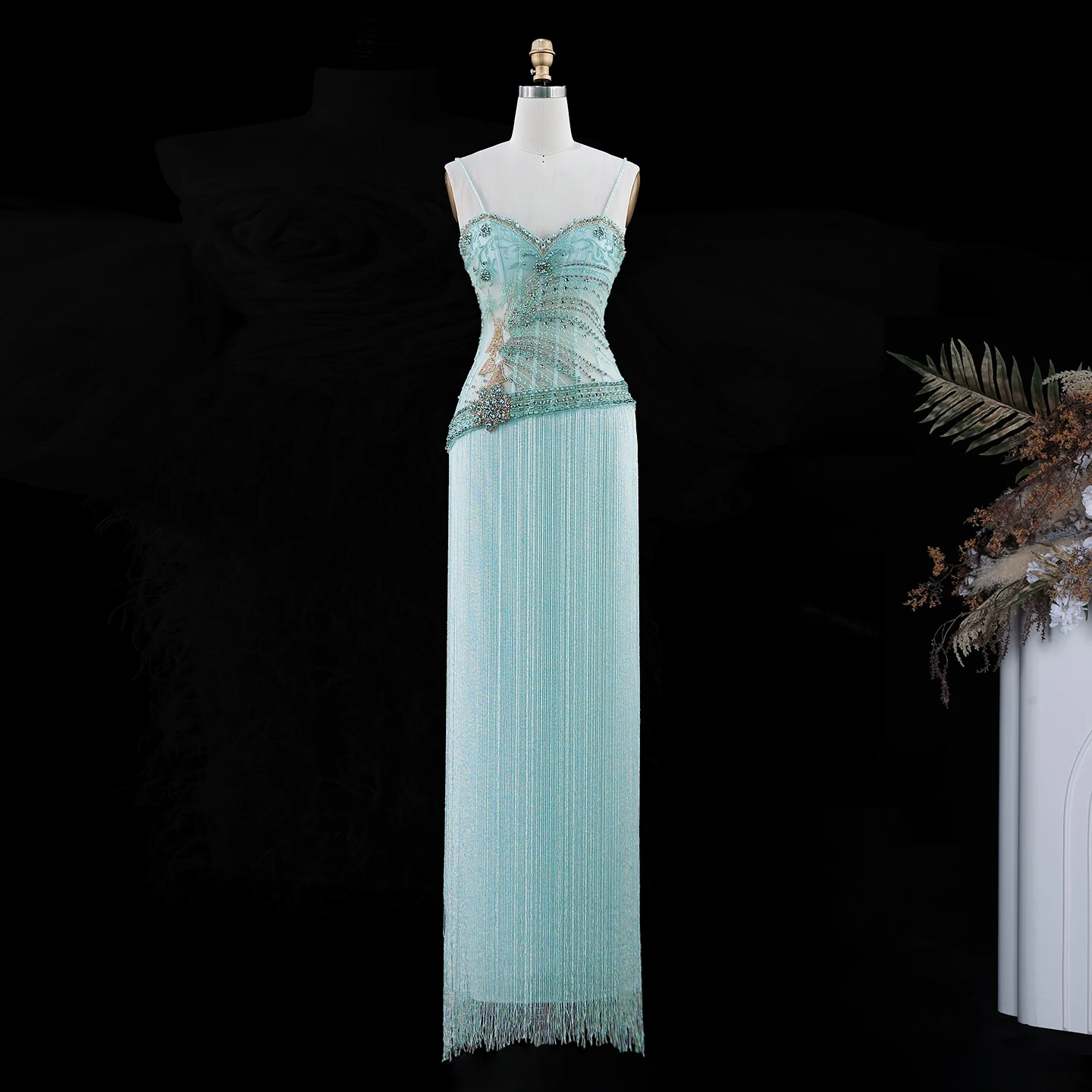 Sharon Said Abendkleider Luxus Spaghettiträger Etuikleid Tüll Perlen Quasten Kristalle Dubai Formelles Partykleid SS202 Maßanfertigung – Detail 5