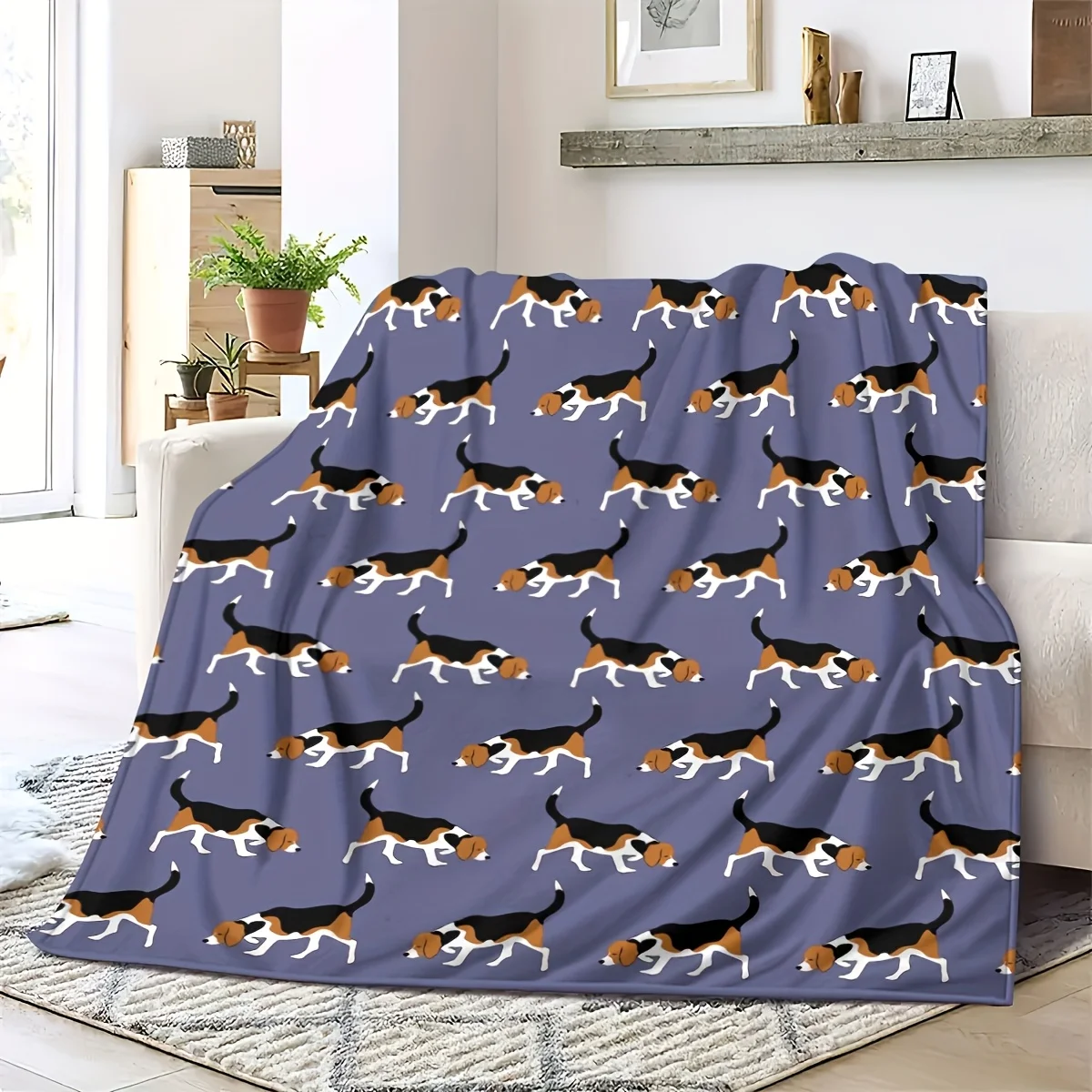 Perfect for Dog Lovers Beagle Print Fleece Blanket Machine Washable for Indoor Outdoor Use