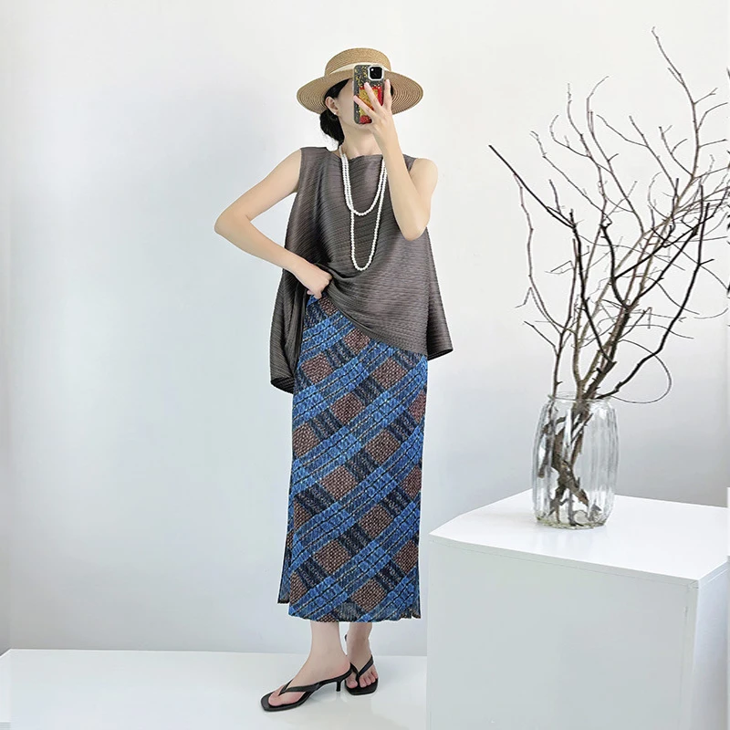 

ALSEY Miyake Colour Collision Diamond Pattern Women's Pleated Skirt 2025 Fashion New Retro Printing Elastic Waist Straight Skirt