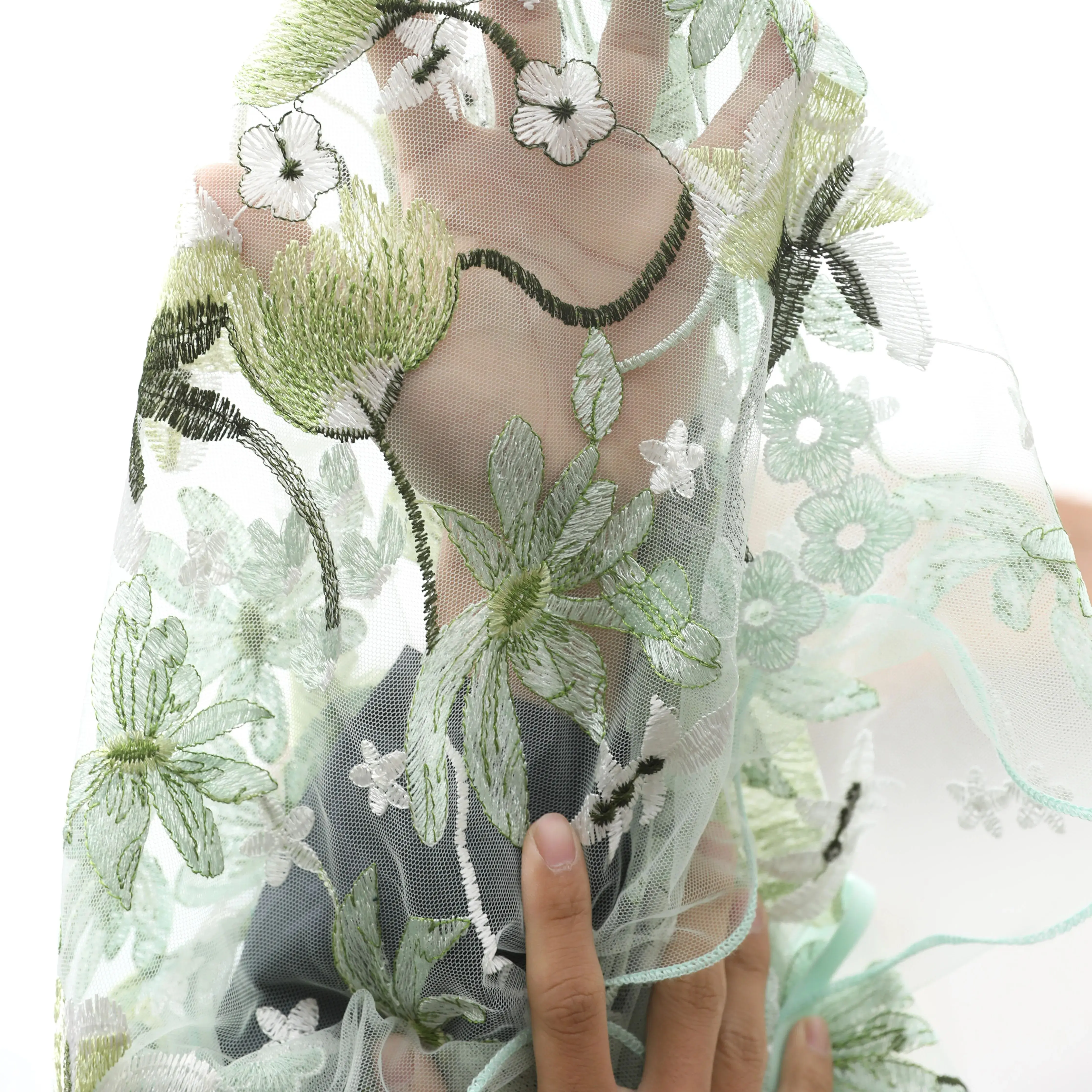 Vestido Halter Verde Bordado com Plantas, Sem Mangas, Design Delicado para Festa de Piquenique Estilo Fazenda, Primavera Verão