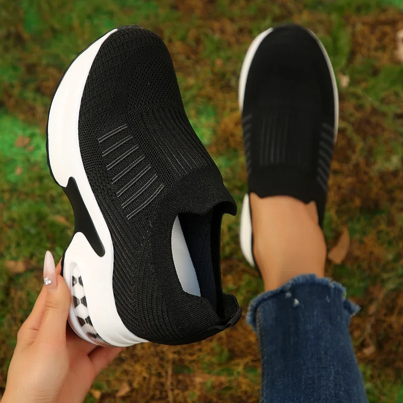 tenis-feminino-de-grife-primavera-2026-novo-moderno-e-respiravel-com-salto-anabela-–-conforto-e-estilo-para-compras