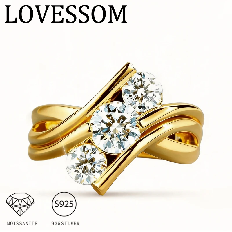 A Simple Yet Luxurious Unisex Ring Made of 925 Sterling Silver and 2 Carat Round Moissanite, Suitable for Parties and Banquets.
