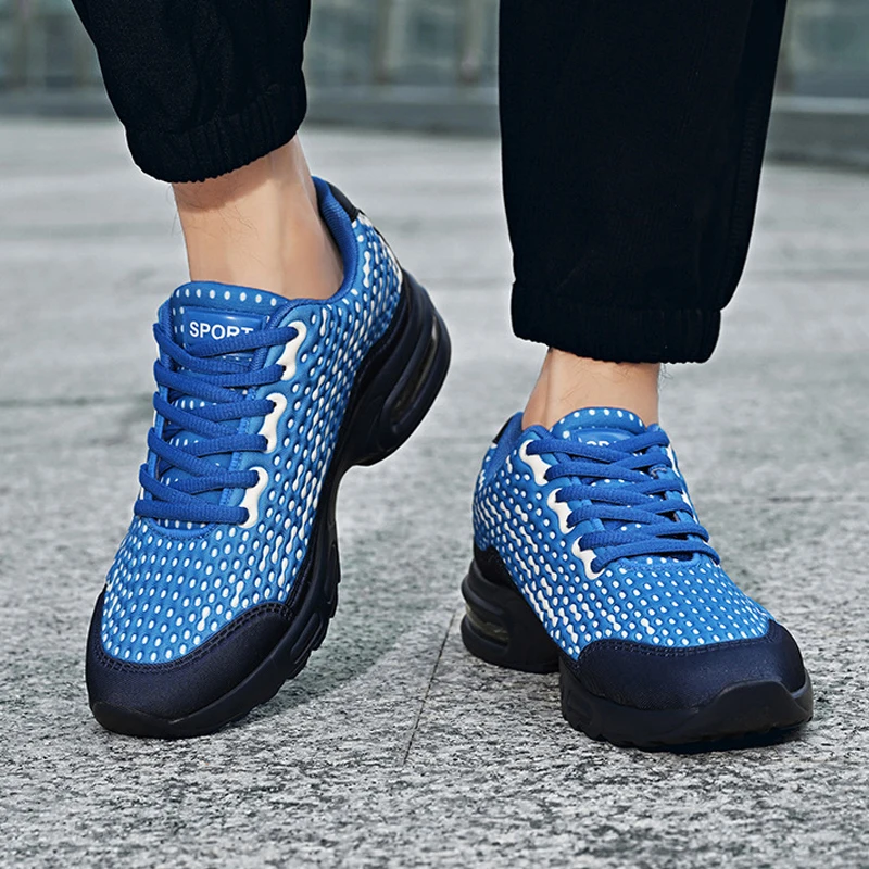 

New Air Cushion Road Running Shoes Men Outdoor Sport Shoes breathable Sneakers Men Trainers Shoes Jogging Shoes size 39-46