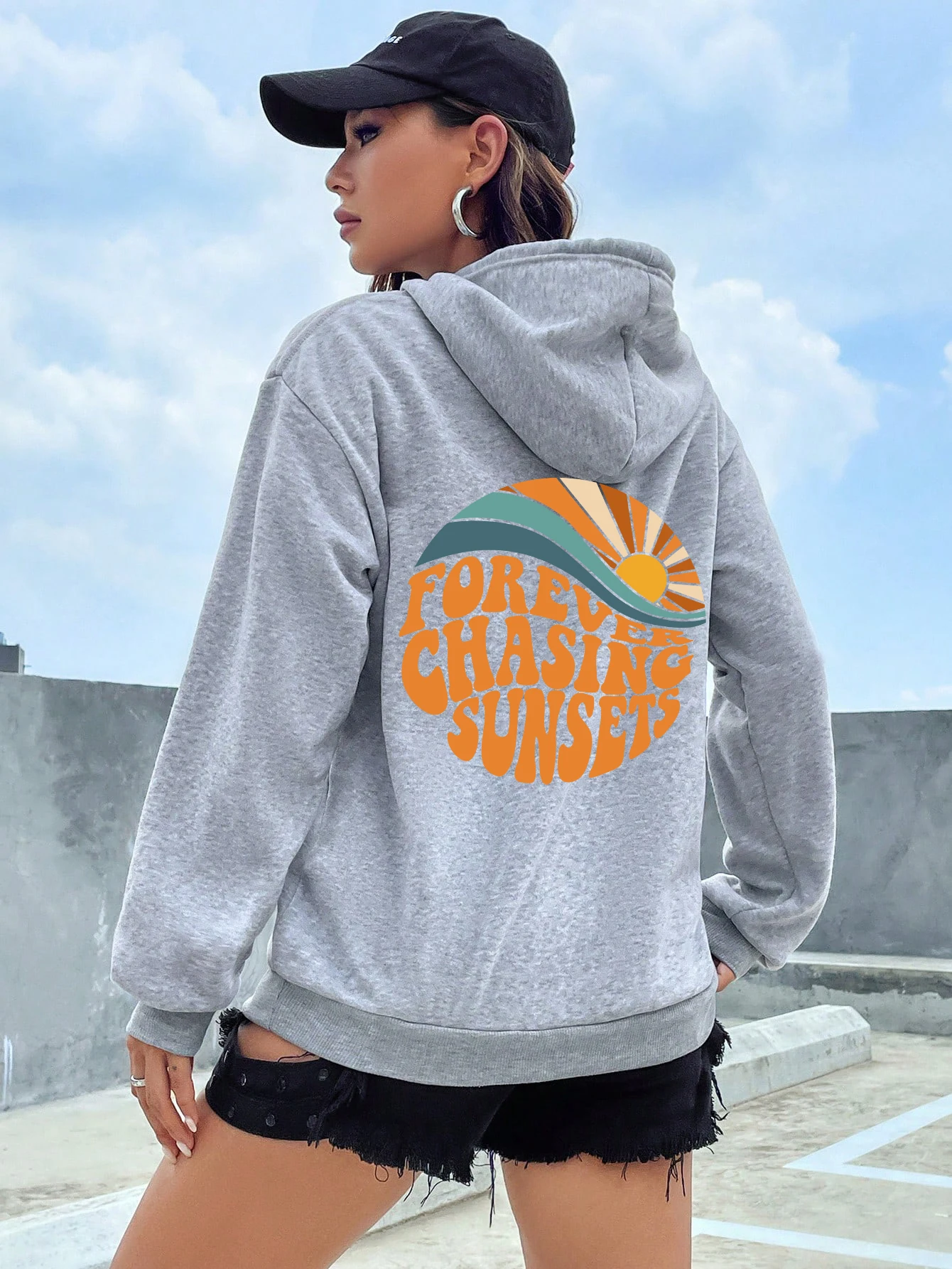 Forever Chasing Sunsets Pattern Printing Womens Hoodie Long Sleeves Pocket Sweatshirts Warm Pullover Fashion Casual Clothes