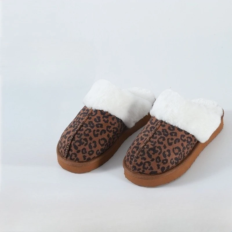 

2025 New Winter Thick Cotton Slippers with Velvet Warmth Thick Bottom Women's Shoes Large Plush Women's Cotton Slippers