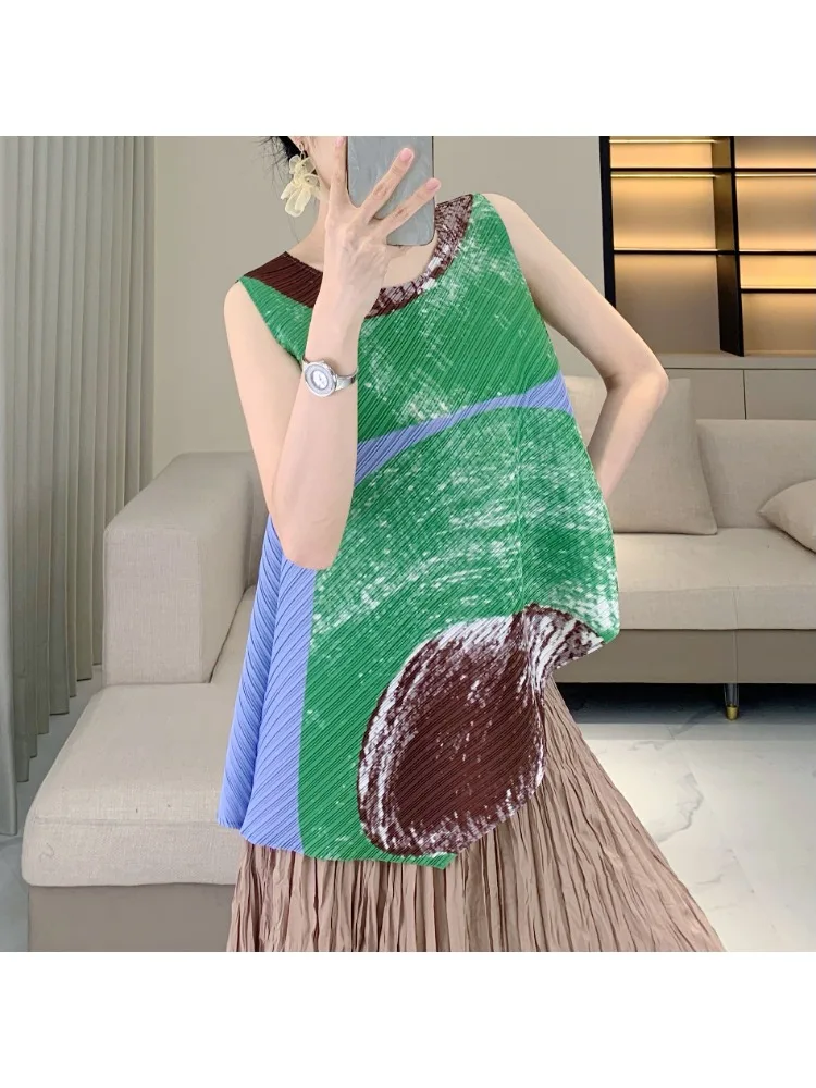

Miyake нерегулярный угловой жилет, женская летняя новая плиссированная футболка с принтом тай-дай, 2025 г., повседневный универсальный топ