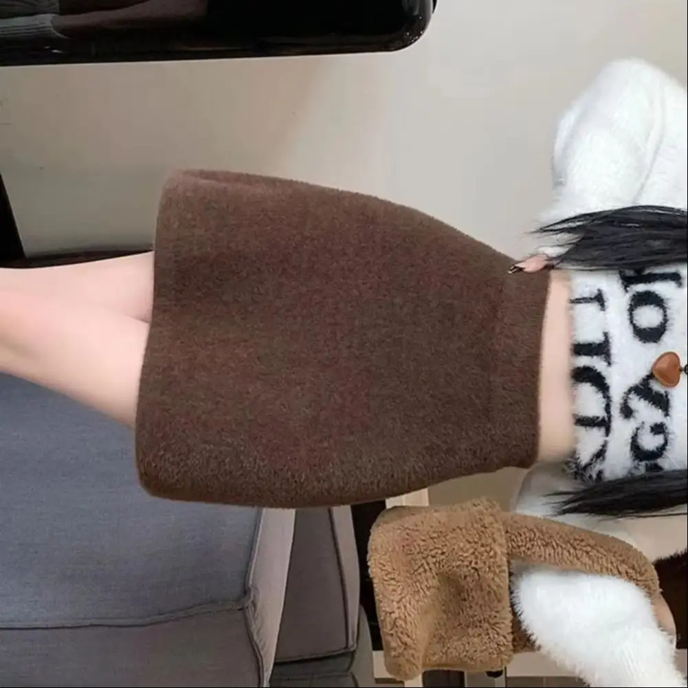 

Сексуальные элегантные универсальные базовые мини-юбки Мини-юбка с высокой талией 2025 Норковая флисовая осенне-зимняя юбка Короткая юбка с запахом на бедрах