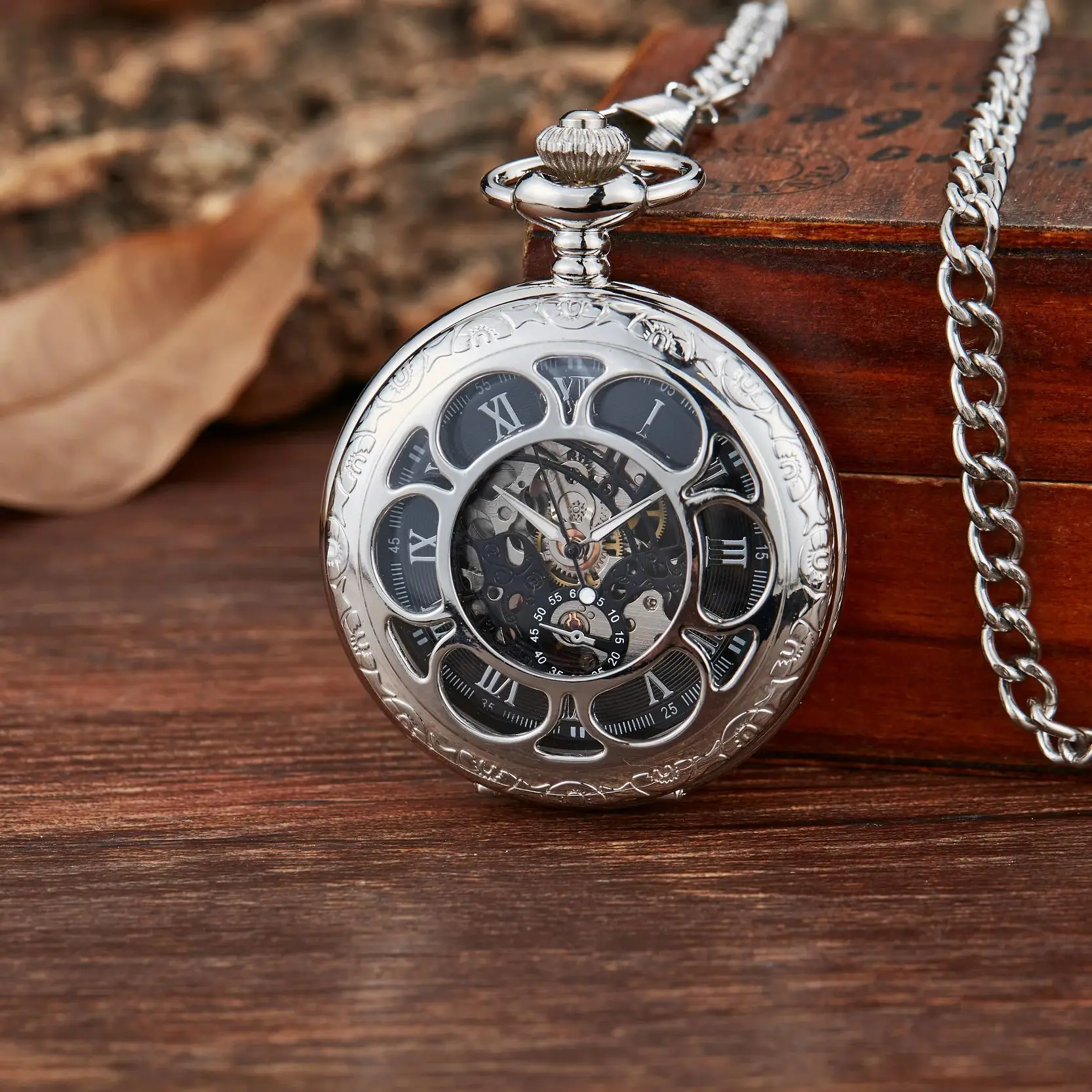 Retro Skeleton Mechanical Pocket Watch Hollow Petal Design Hand Wind Luminous Dial Flip Cover Fob Watch With Chain For Men Women