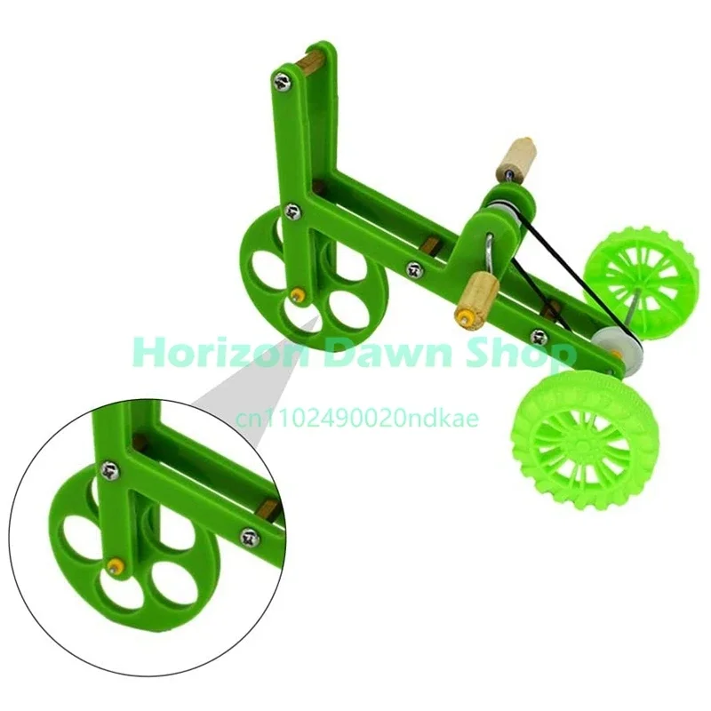 A01F-Parrot Training Toy Mini Bike Toy Intelligence Training Toy For Parakeet Cockatiel (Green)