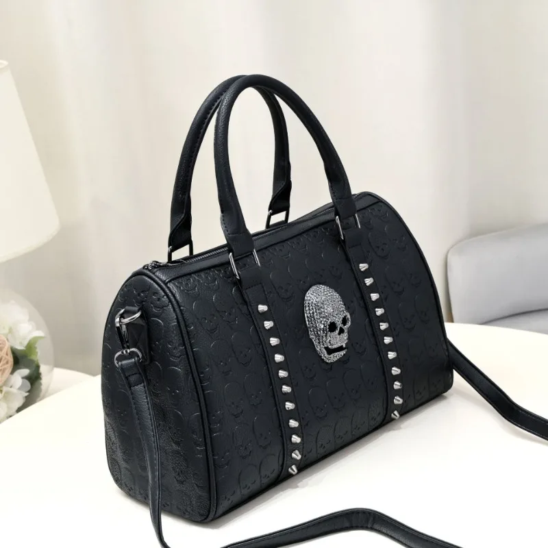 High-capacity Casual Travel Women\'s Underarm Bag Punk Skull Grunge Y2k Crossbody Bags Harajuku Vintage Rivets Shoulder Handbags