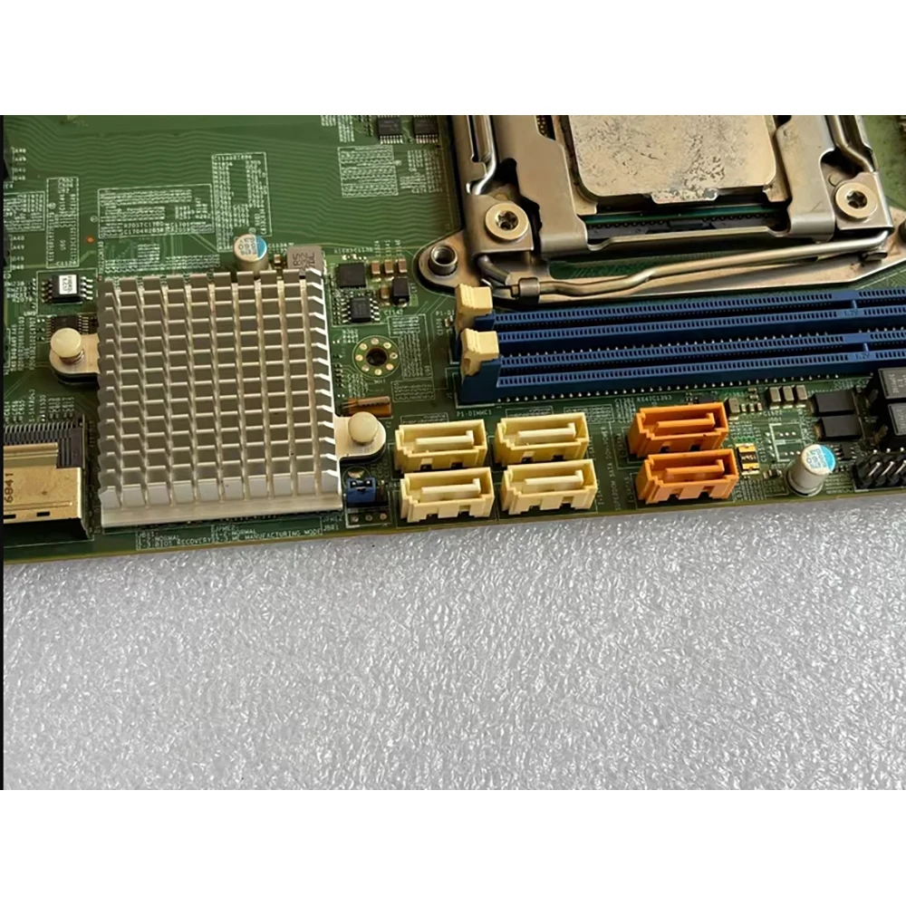 X10DRD-INT Server motherboard