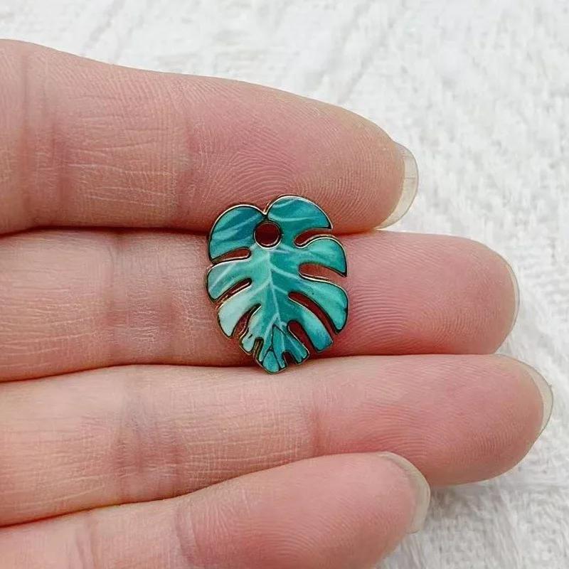 10pcs alloy drip oil simulation leaf keychain backpack car key female clothing pendant leaf keychain view 2