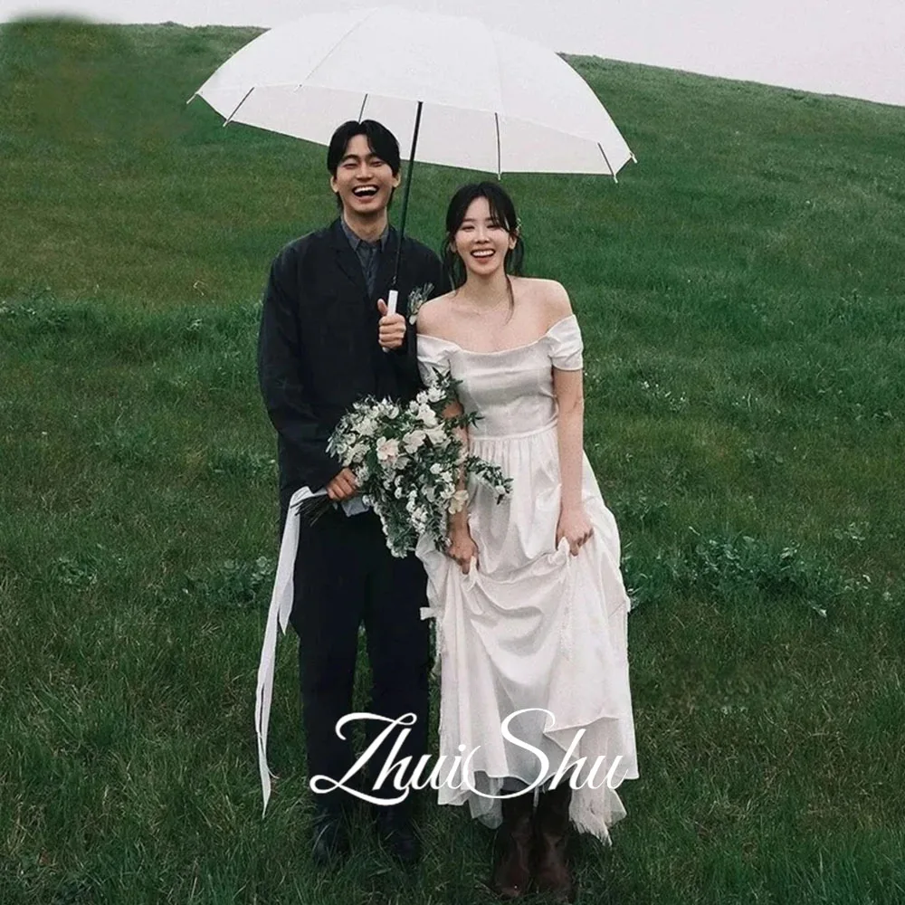 シンプルなオフショルダー A ラインのウェディングドレス韓国写真撮影袖ソフトサテンカントリーブライダルドレスコルセットバックカスタマイズ