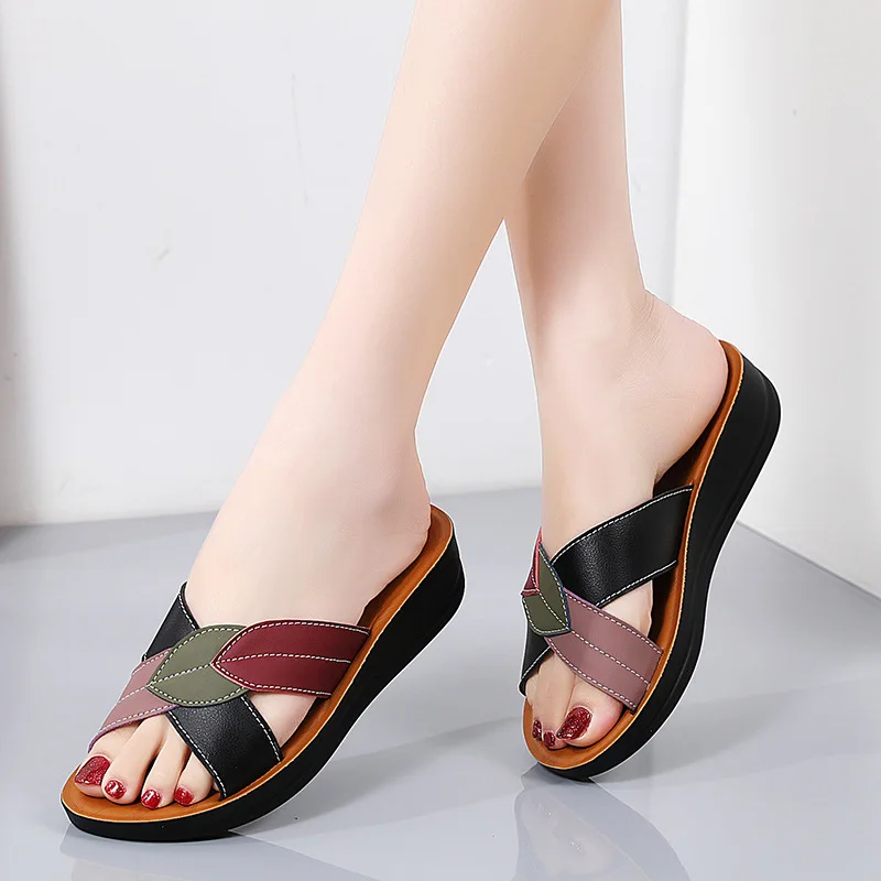 Slippers Women Leather Shoes Wedges Open Toe Casual Anti Slippery Slides Fashion Outside Beach Leaf Shaped Sandals 43 Sizes