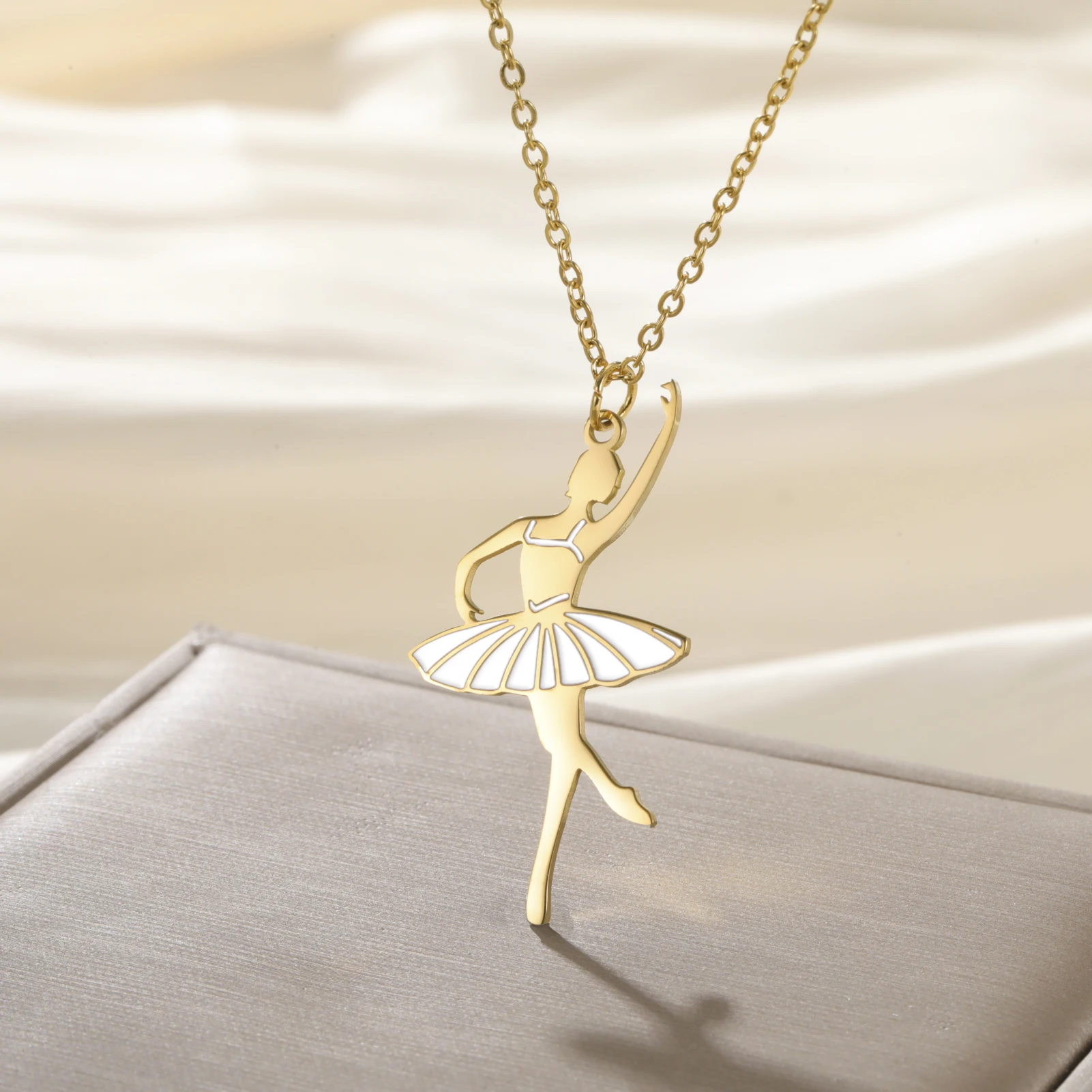 COOLTIME Gymnastik Anhänger Halskette für Frauen Edelstahl Mode Sport Ballett Tänzerin Halskette Turnerin Schmuck Neue – Detail 7
