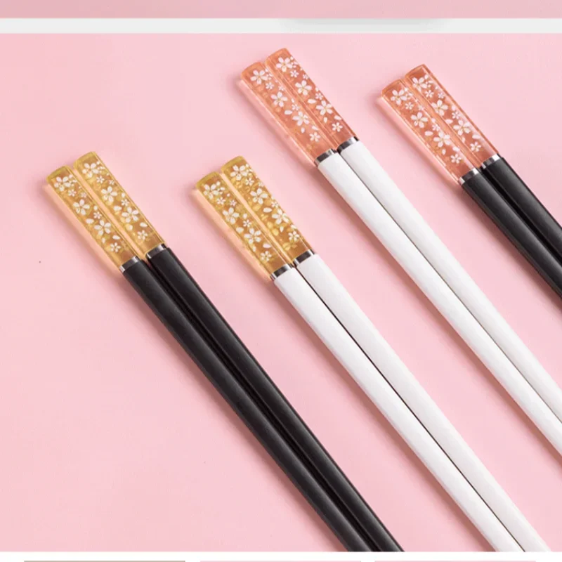 1 Pairs Amber Sakura Japanese Chopsticks Pink Cherry Blossom Sushi Food Sticks Antibacterial Anti-slip Chopsticks Tableware