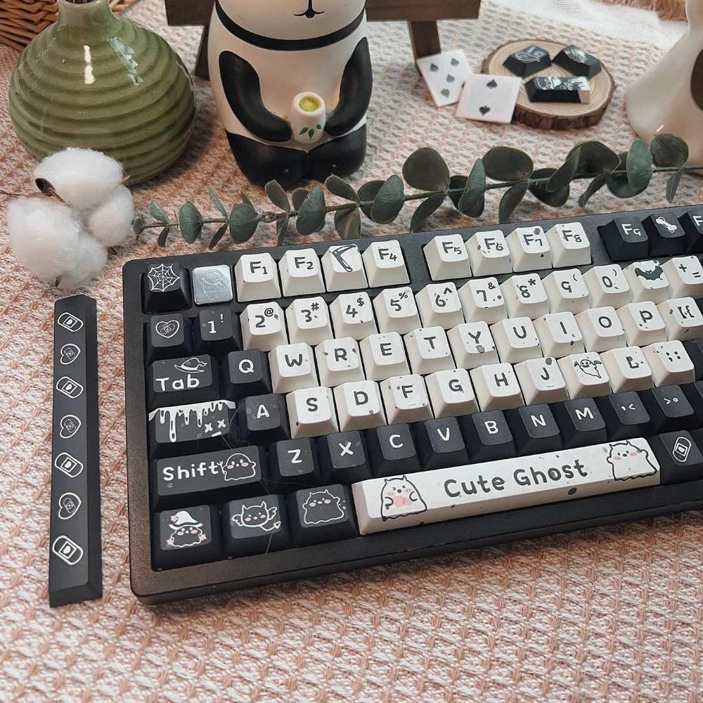 Imagem -02 - Diy Teclado Mecânico Keycaps Preto Escuro Cor Branca Fantasma Pbt de Cinco Lados Sublimação 139-key Bonito