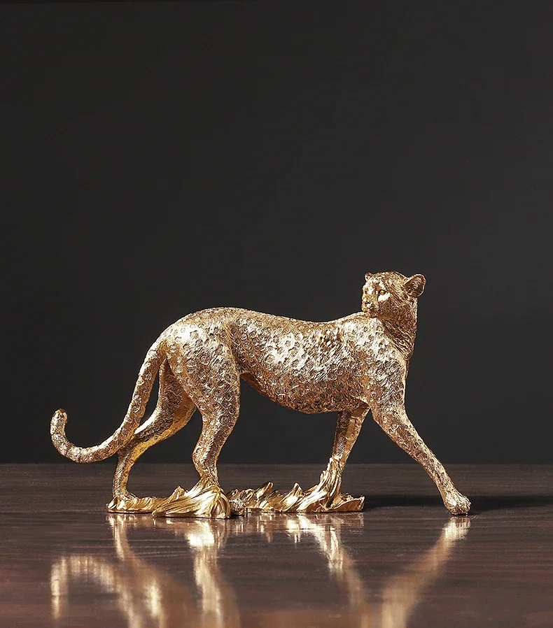 Creative Resin Golden Leopard Simulation Animal Statue Cheetah Resin Crafts Furnishings Modern Home Decoration Animal Figures