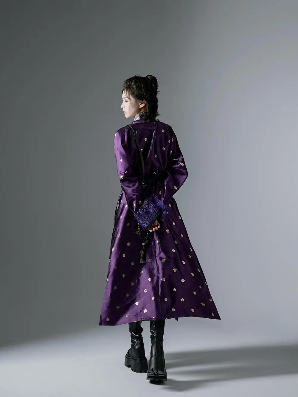 Túnica Hanfu de seda púrpura de la dinastía Tang para hombres y mujeres, traje de baile étnico Vintage, Túnica larga china antigua 2025