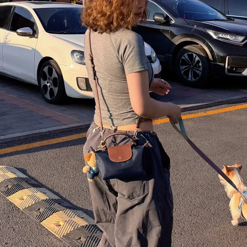 Nouveau automne hiver nouveau mini sac à boulettes haut de gamme, portefeuille pour téléphone portable, sac à bandoulière, sans poinçonnage bandoulière