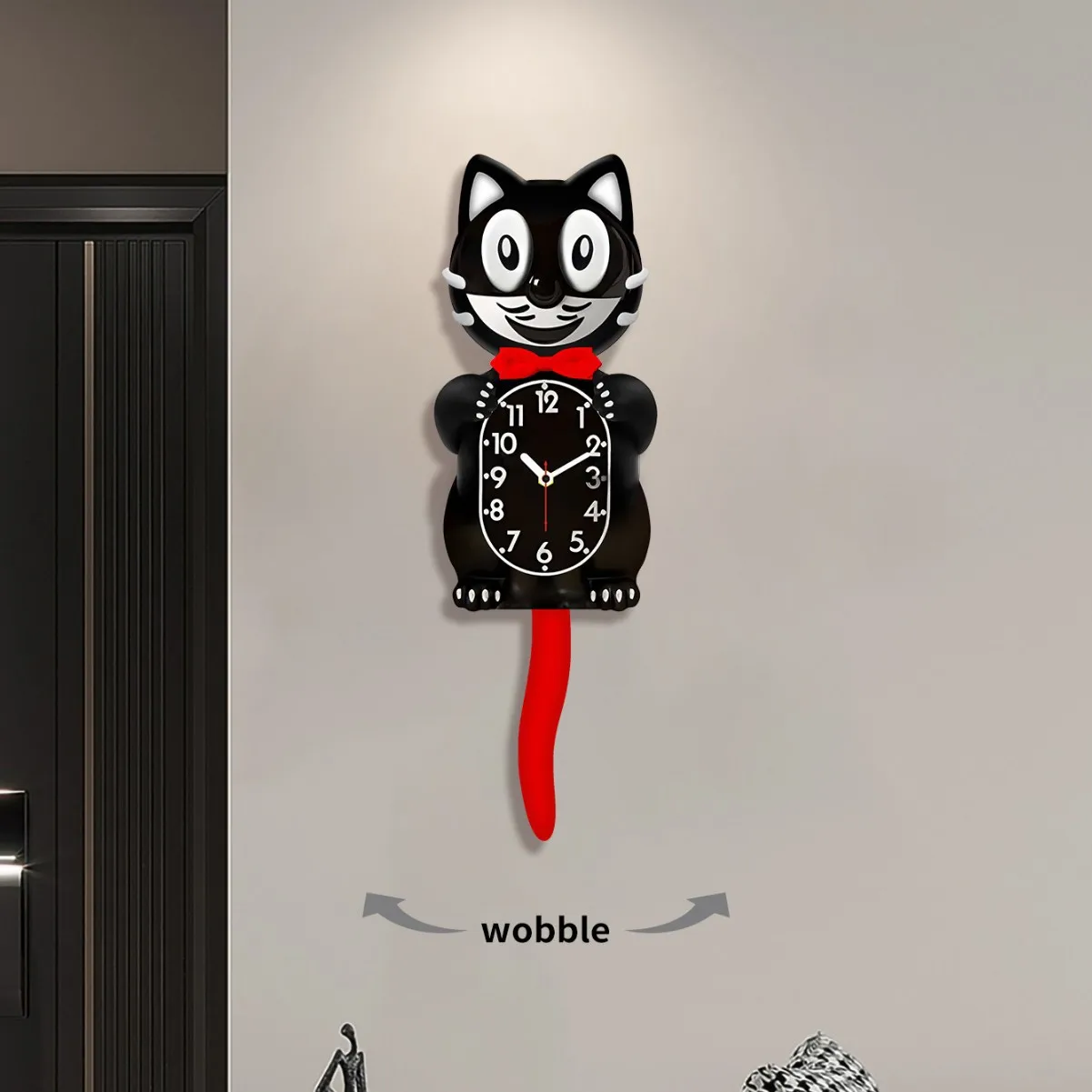 Niedliche Katzen-Wanduhr im klassischen Stil, Glücksbringer mit Schwanz, Kunstvolle, Geräuschlose Quarzuhr